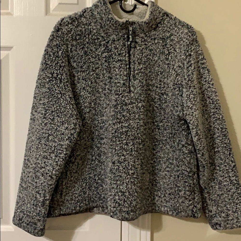 fleece sweatshirt